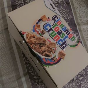 NEW Cinnamon toast crunch crocs size 12c